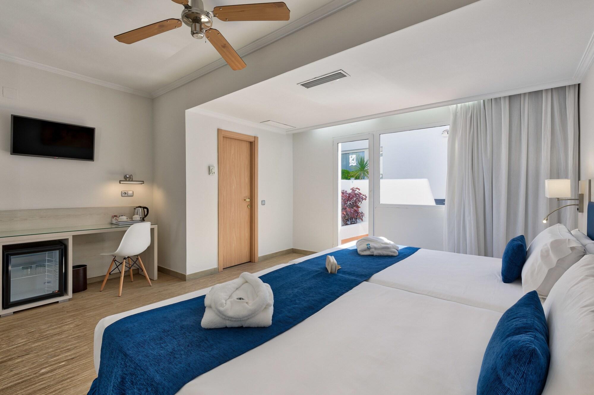 Marbella Playa Hotel Ngoại thất bức ảnh